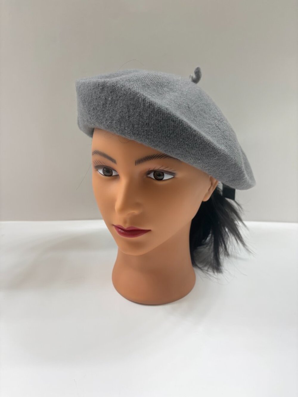 Hat - Jill Wool Beret -Women's/ Unisex- Charcoal Gray - NWT -Style 4010